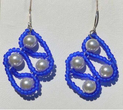 Σκουλαρίκια από Swarovski πέρλες και γυάλινες χάντρες
